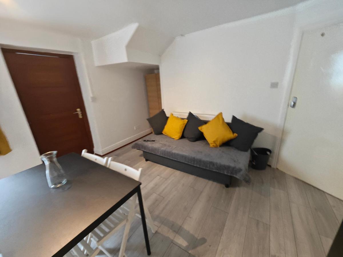 2 Bedroom 2 Bathroom Apartment In Old St - Shoreditch - Zone 1 Londres Extérieur photo