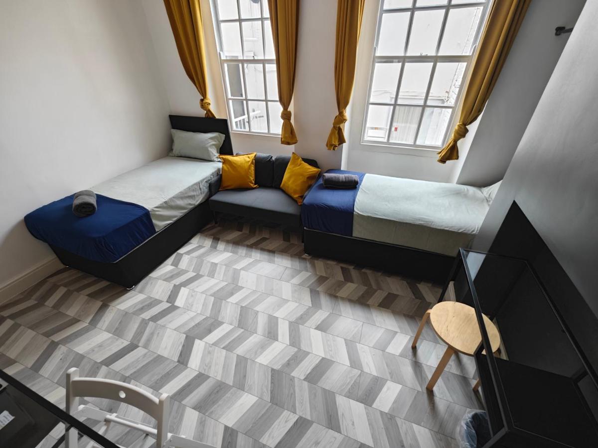 2 Bedroom 2 Bathroom Apartment In Old St - Shoreditch - Zone 1 Londres Extérieur photo